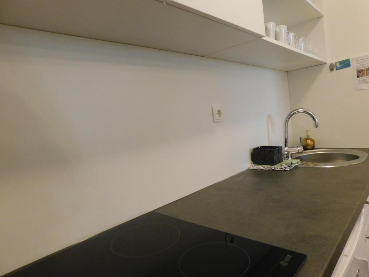 Апартаменты Modern Center Studio Under The Castle - Free Parking Любляна Экстерьер фото