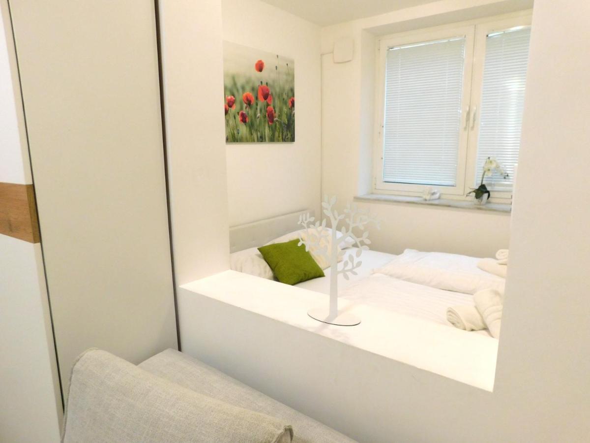 Апартаменты Modern Center Studio Under The Castle - Free Parking Любляна Экстерьер фото