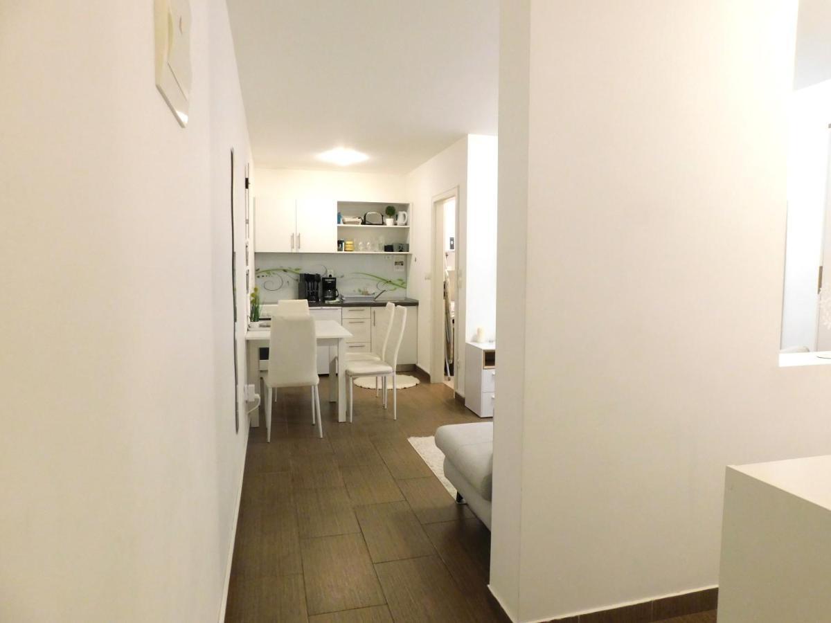 Апартаменты Modern Center Studio Under The Castle - Free Parking Любляна Экстерьер фото